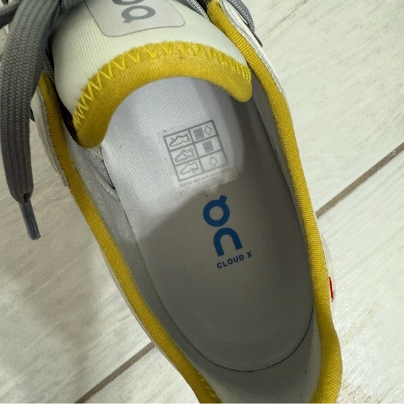 On Cloud X 3 AD Sneaker Ice Ultramarine Women's Size 8 - Picture 6 of 8